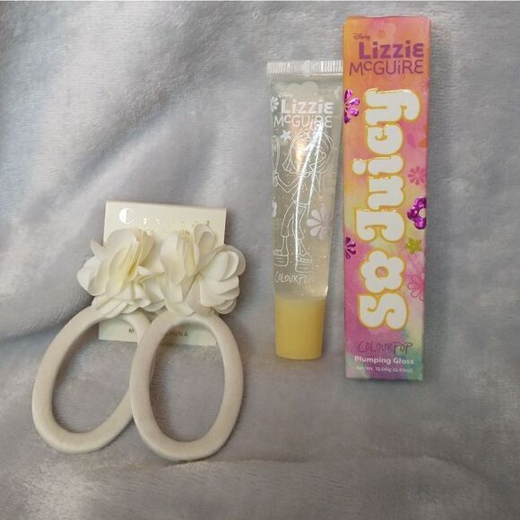 Vera Bradley Straw Wristlet  - Picture 6 of 6